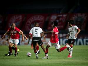 CRB 3 x 1 Vitória - Galo mais vivo do que nunca!