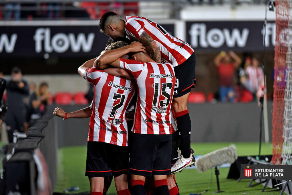 ARGENTINO: Talleres vence e abre vantagem na vice-liderança; Estudiantes pula para o quarto lugar