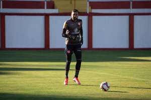 Série C: Após garantir acesso, goleiro do Tombense destaca busca por título inédito