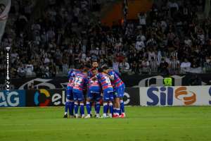 CHANCES DE LIBERTADORES: Fortaleza tem 57% e Corinthians não passa de 13%