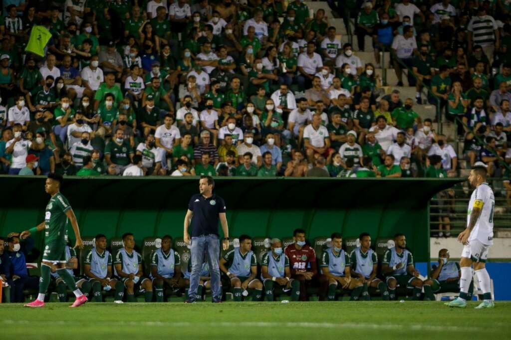 SÉRIE B: Goiás conquista acesso e ‘elimina’ Guarani; CRB ainda sonha