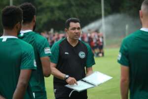 Seleção FI da 37ª rodada da Série B com 'Tadeus', salvador da Ponte e técnico que garantiu acesso