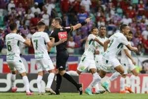 Treinador do Cuiabá culpa VAR pelo empate com o Bahia