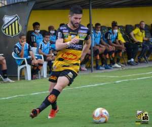 Série C: Guilherme Queiroz comemora novo acesso pelo Novorizontino: 'Feliz demais'