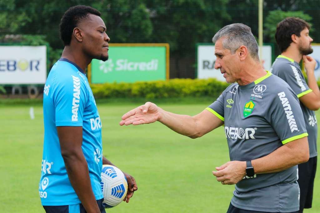 Ceará x Cuiabá - Objetivos definidos na Arena Castelão 3 jorginho cuiaba 1