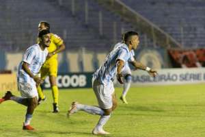 CHANCES DE REBAIXAMENTO: Confiança e Vitória condenados; Uma vaga aberta e Ponte com apenas 9%