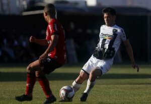 Botafogo quer permanecer com ex-Ponte, mas tem concorrência