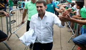 Chapecoense deve ter candidato único nas eleições para presidente; Ex-técnico do Guarani é Plano A