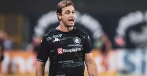 Na luta contra queda, time da Série B demite técnico ex-Guarani a três jogos do fim