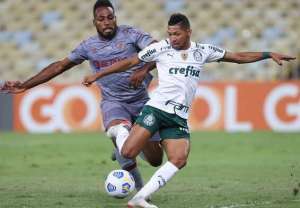 Atacante minimiza derrota do Palmeiras no Rio: 'Tem muita coisa para acontecer'