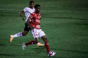 Vitória x Vila Nova - Rubro-Negro busca um milagre para seguir na Série B
