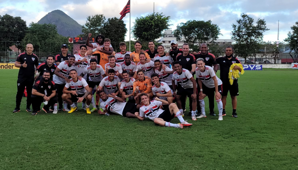 BRASILEIRO SUB-20: São Paulo empata com o Flamengo e avança à decisão