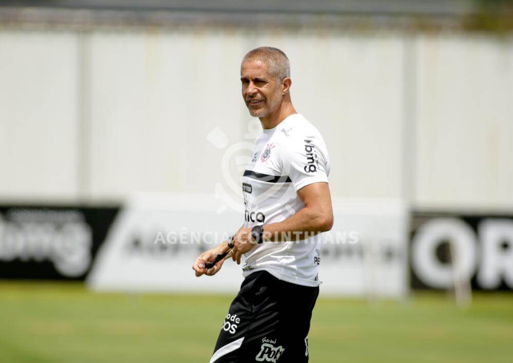 sylvinho treinador corinthians