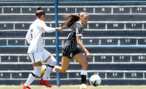 PAULISTA FEMININO SUB-17: Santos bate Corinthians de virada, SKA Brasil faz 8 no União Mogi e São Paulo assume a ponta