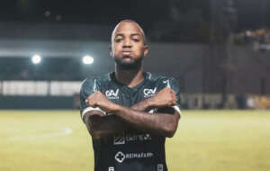 Série B: Expulso de forma infantil, ex-Santos é liberado pelo Remo