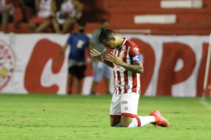 Série B: Após derrota para o Avaí, atacante do Náutico se despede, mas diz: 