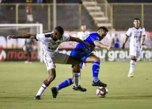 Vitória 3 x 0 Cruzeiro - Leão está mais vivo do que nunca