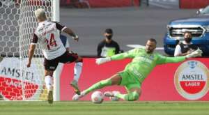 Weverton comemora título da Libertadores: 'Estamos na história do Palmeiras'