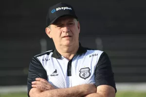 Série D: Após dez jogos e aproveitamento ruim, técnico anuncia saída do Treze-PB