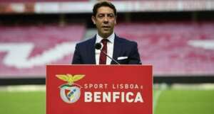 Português: Benfica nega interesse de Jorge Jesus em voltar para o Flamengo