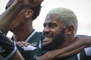 Hulk confessa ter virado torcedor do Atlético-MG; Dadá desabafa: 'Muita emoção'