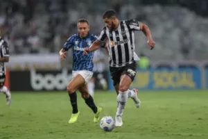 Grêmio x Atlético-MG - Tricolor tem última chance de escapar do rebaixamento diante do campeão Galo