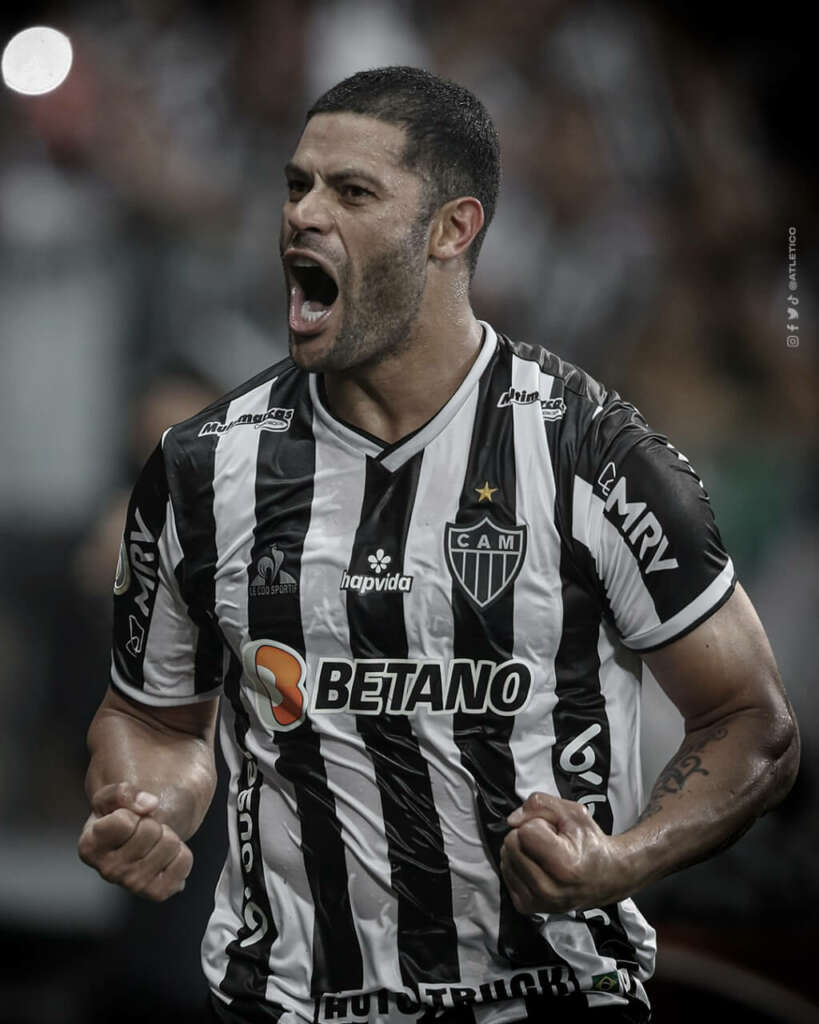 Hulk teve ‘psicólogo’ na beira do campo para driblar catimba e provocações