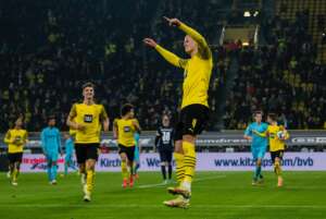 ALEMÃO: Borussia Dortmund vence lanterna e fica a seis pontos do líder Bayern de Munique