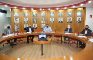 Decisão da reunião de conselheiros do São Paulo para mudar estatuto fica para 6ª