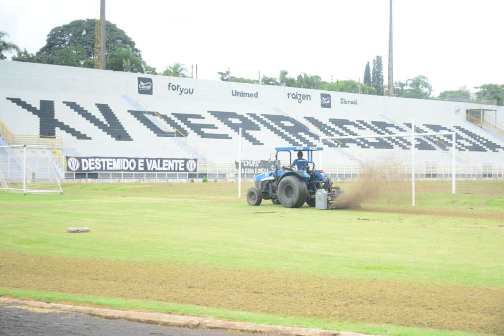 Paulista A2: XV de Piracicaba inicia revitalização do gramado do Barão da Serra Negra