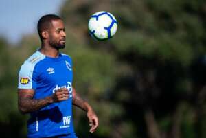 Dedé, ex-Cruzeiro e Vasco, está perto de ser anunciado por time da Série A