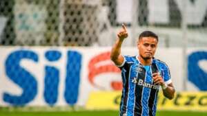 Pernambucano: Sport renova com joia, anuncia amigo de Sherlock Holmes e sonha com meia do Grêmio