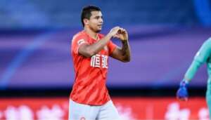 Palmeiras faz consulta por ex-artilheiro de Botafogo e Vitória