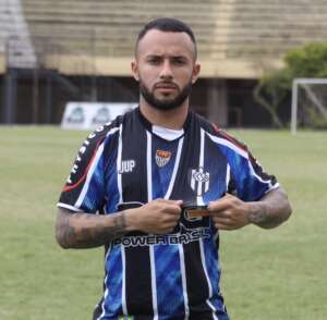 Paulista A3: EC São Bernardo segue rumor e oficializa atacante que estava em arquirrival