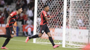 Athletico 1 x 0 Cuiabá - Furacão vence confronto direto e praticamente garante permanência