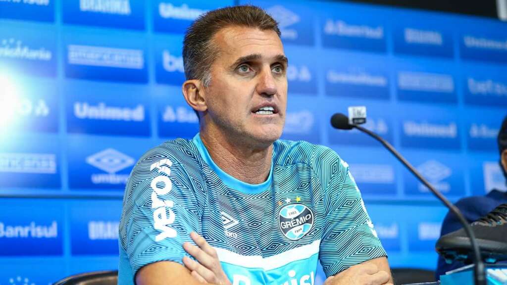 Gaúcho: Mesmo com vitória, Mancini reprova atuação do Grêmio: “Fomos muito lentos”
