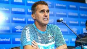 Vagner Mancini acompanha enterro da mãe em Ribeirão Preto e volta ao Grêmio terça