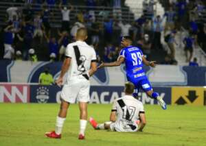 Cearense: Ceará anuncia contratação de ex-atacante de Avaí e CSA