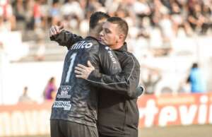 Ponte inicia semana debatendo demissão de preparador de goleiros que colocou Ivan na Seleção