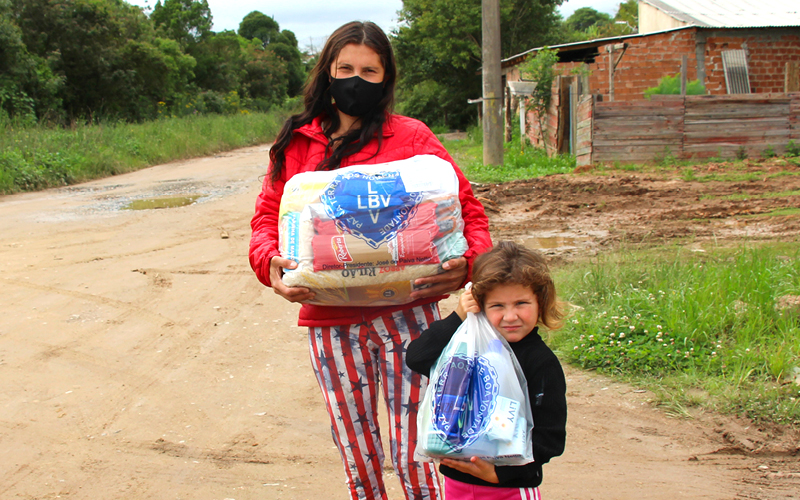 LBV entrega cestas de alimentos a famílias em risco alimentar, agravado pela pandemia 2 LBV image 5