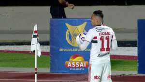 São Paulo 3 x 1 Juventude - Tricolor vence e garante a sonhada permanência na Série A