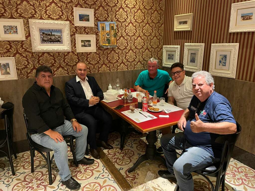 Mazola Júnior comemora título da Série C pelo Ituano no City Tortas