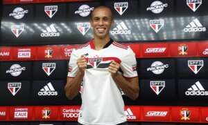 Experiente Miranda promete 'um trabalho bem melhor' do São Paulo no próximo ano