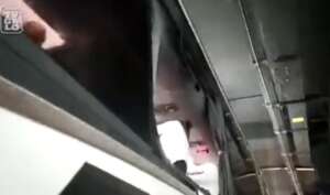 Copa do Brasil: Ônibus do Atlético-MG é recebido a pedradas e latas de cerveja na Arena. VÍDEO!