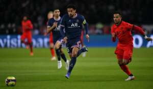 FRANCÊS: PSG só empata com o Nice, mas ainda tem larga vantagem na liderança