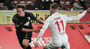 ALEMÃO: Augsburg vence fora de casa e deixa a zona de rebaixamento