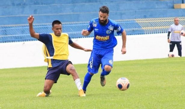 Paulista A3: Técnico do São José começa a montar ‘espinha dorsal’ da escalação