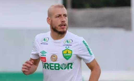 Ex-Cuiabá, volante Uillian Correia é anunciado por time do Paulistão