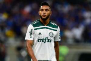 Palmeiras acerta venda de atacante colombiano por R$ 20 milhões
