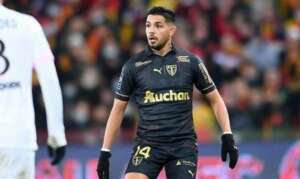 Zagueiro da seleção argentina passa horas detido por suspeita de agressão a ex-namorada